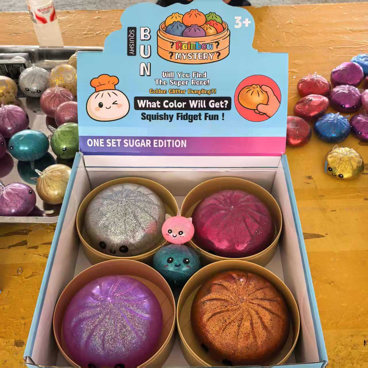 Mainan Squishy Pangsit Jumbo 1 - Novelty Gifts ulasan dan harga